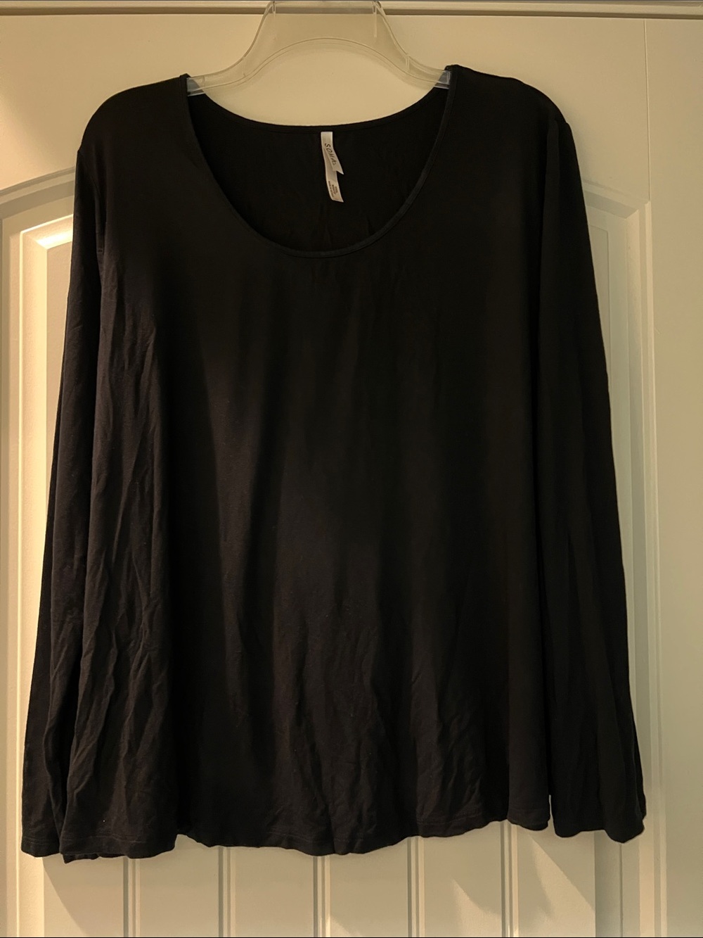 Soma Black Long-Sleeve Scoop Neck Pajama Top